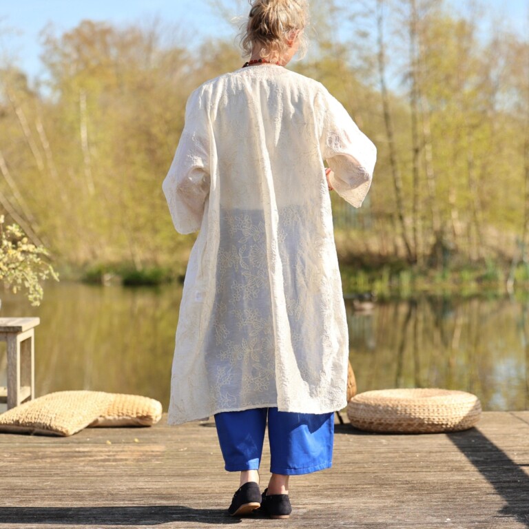 Meta SS25 - Calixte - Voile de viscose ivoire brodé doré – Taille unique