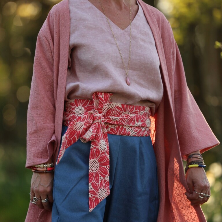 Quintessence - Ceinture Anita – Broderie rose gourmand