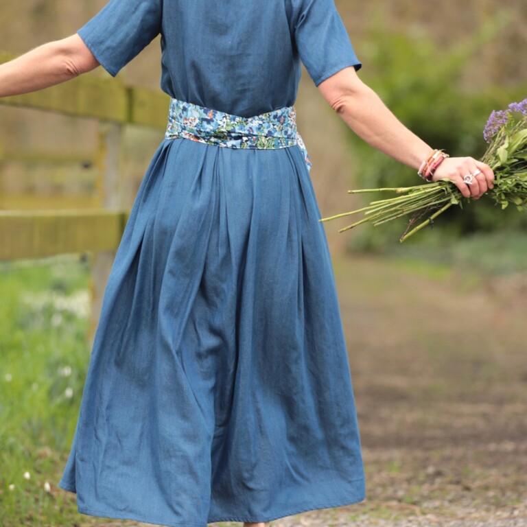 Quintessence - Ceinture Anita Fleurs d'indigo
