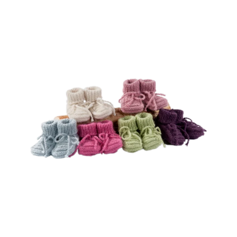 chaussons tricotes a la main Chaussettes Coccinelle - Les chaussons de Maria Victoria – Coloris 5 (prune)