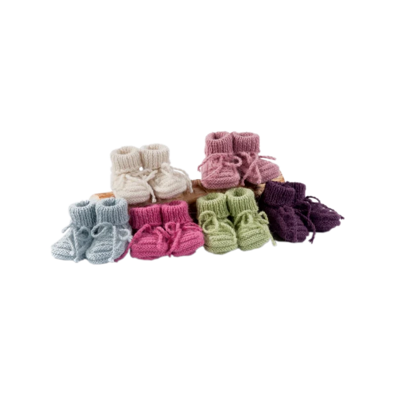 chaussons tricotes a la main Chaussettes Coccinelle - Les chaussons de Maria Victoria – Coloris 5 (prune)