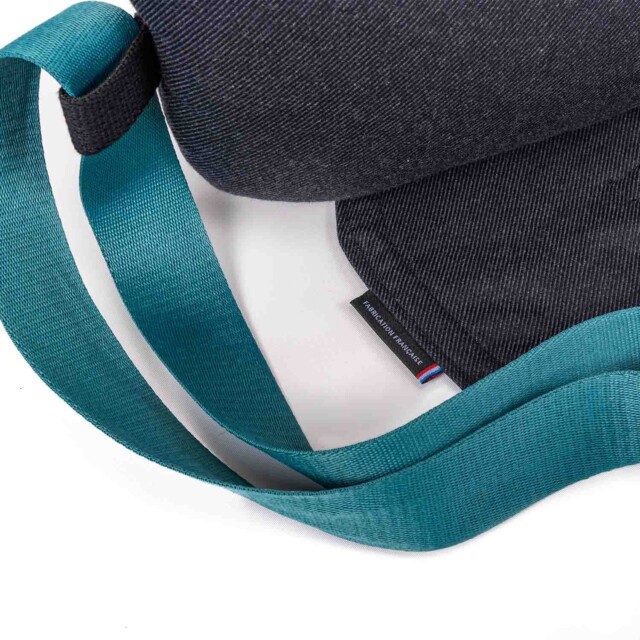 Cosy Club - Coussin d'allaitement sangle bleu paon · DUOH!