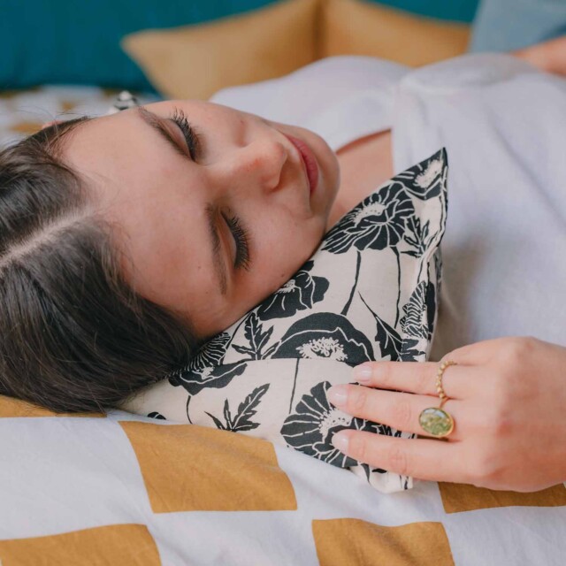 Cosy Club - Coussin cervical · SALVADOR Vienne