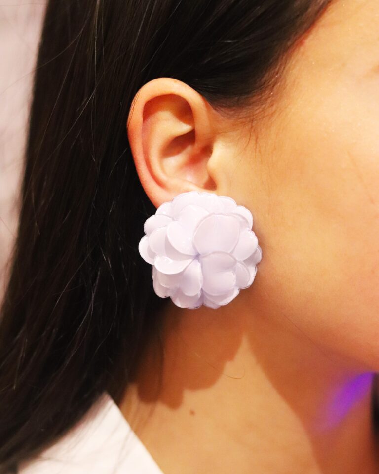 Ciléa Paris - Boucles d'oreilles Géranium - Grand – Rouge clair / Dormeuse (Oreilles percées)