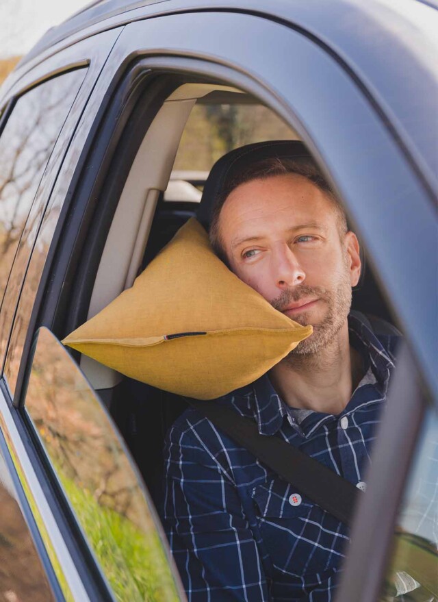Cosy Club - Oreiller de voiture · ISIDOR Douz