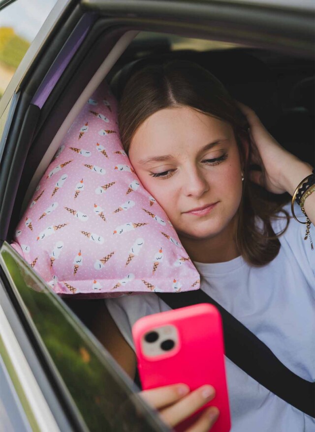 Cosy Club - Oreiller de voiture · ISIDOR Naples
