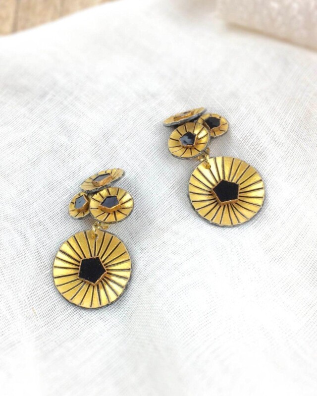 Ciléa Paris - Boucle d'oreille pendante Kyoto – Tige (Oreilles percées)
