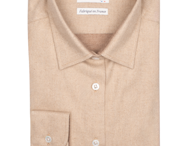 la chemise francaise chemise femme flanelle sable pliee La Chemise Française - Chemisier Flanelle Chaude Sable – 46