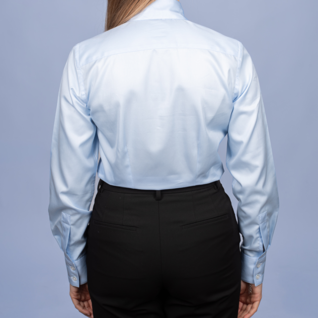 La Chemise Française - Chemisier Twill Fin Bleu Ciel – Ajustée / 32