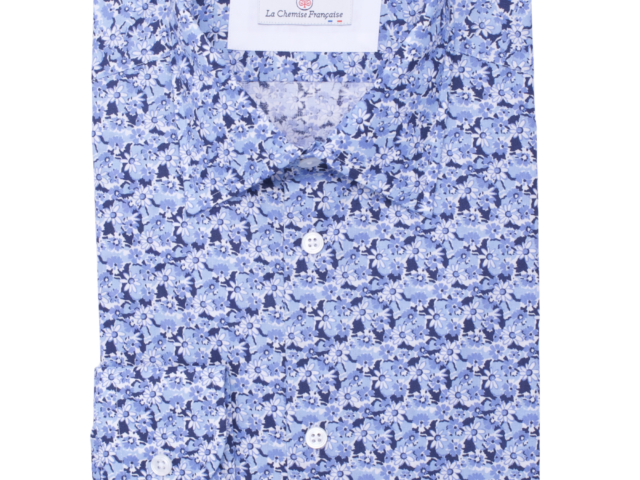 la chemise francaise chemise fleurs bleues pliee La Chemise Française - Chemise Fleurs Bleues – XL