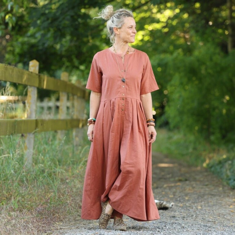 Meta SS25 - La combi India manches courtes en lin terracotta – S