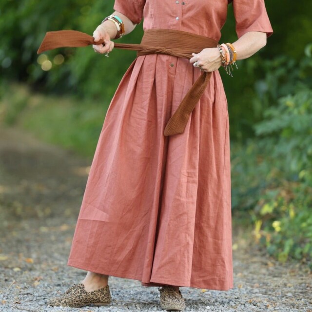 Meta SS25 - La combi India manches courtes en lin terracotta – S