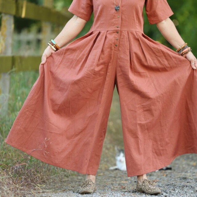 Meta SS25 - La combi India manches courtes en lin terracotta – S