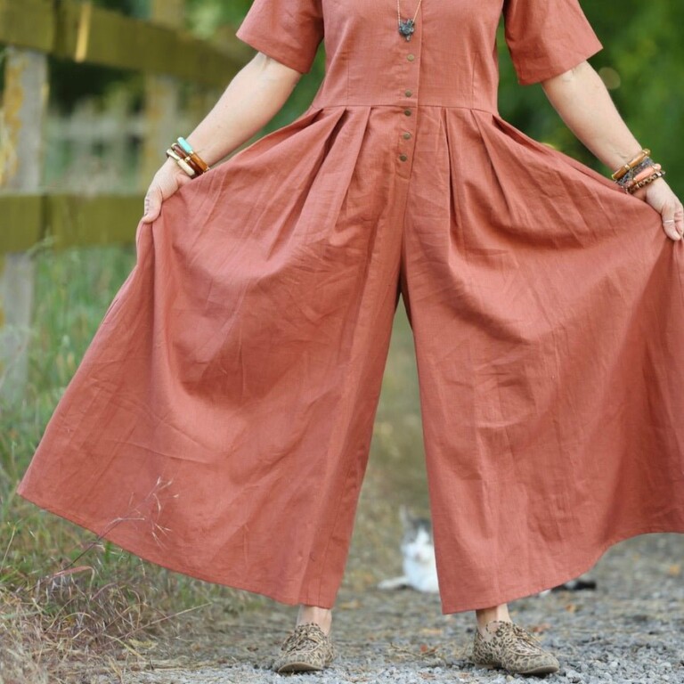 Meta SS25 - La combi India manches courtes en lin terracotta – S