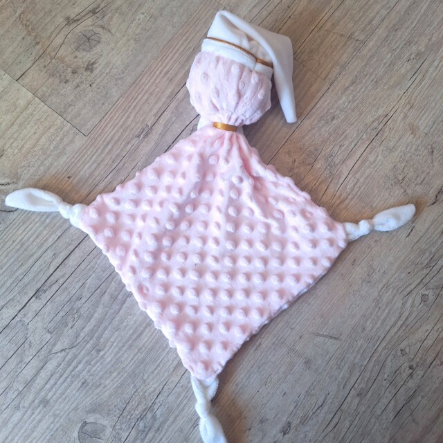 La Fabrique A DeDeuh - Doudou DODO personnalisé 57x53cm avec Prénom et/ou Date de naissance en minky – Avec date de naissance