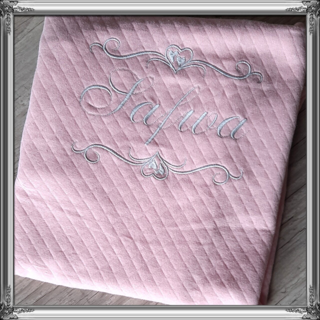 La Fabrique A DeDeuh - Couverture doublé en tissu matelassé personnalisé