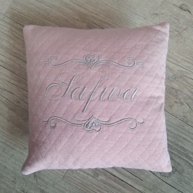 La Fabrique A DeDeuh - Couverture doublé en tissu matelassé + coussin assortie personnalisé