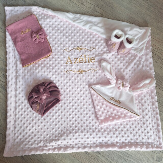 La Fabrique A DeDeuh - Coffret Complet Girl 1 Naissance Personnalisé – Couverture