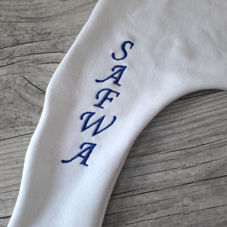 La Fabrique A DeDeuh - Sarouel pantalon avec prenom brodé pour fille ou garcon – Terre cuite / 18.24 mois