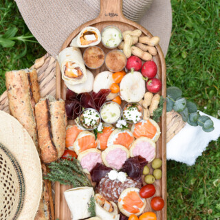 Le-Regal-pelle-en-chene-apero