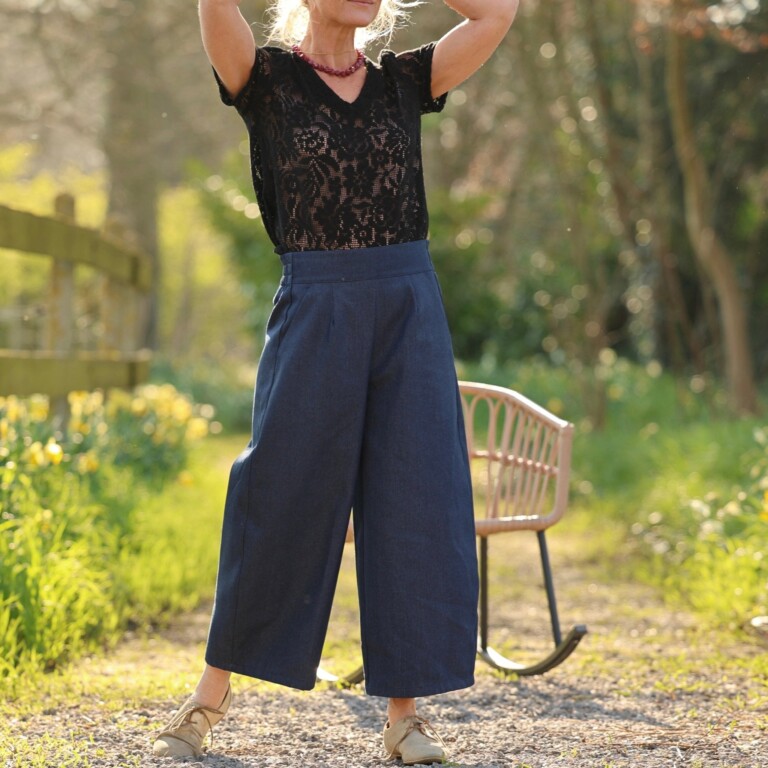 Quintessence - Pantalon Briac - jean de coton bleu brut – M