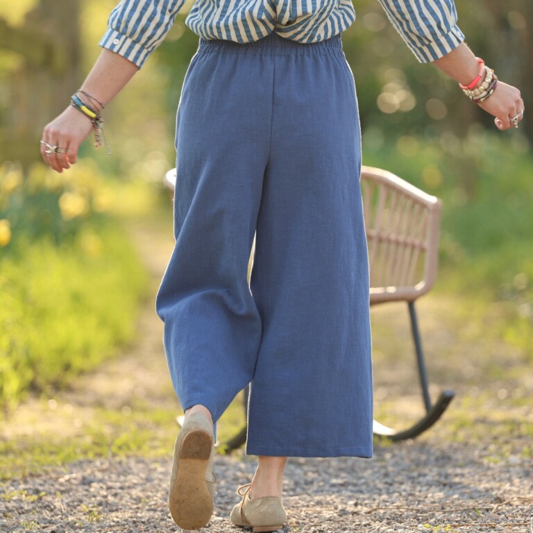 Quintessence - Pantalon Briac - lin stone wash bleu indigo – L