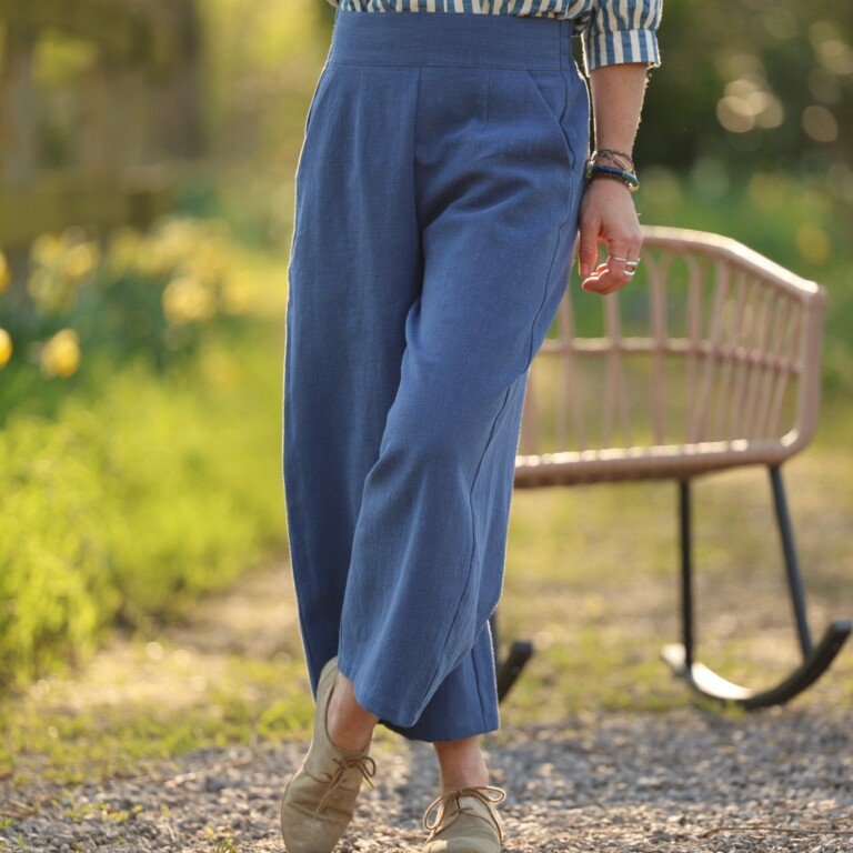 pantalon briac lin stone wash bleu indigo 2342796 Quintessence - Pantalon Briac - lin stone wash bleu indigo – L
