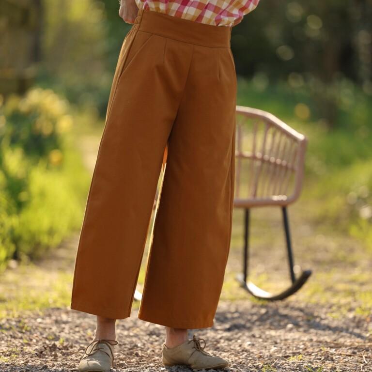 pantalon briac serge de coton ocre 5576080 1 Quintessence - Pantalon Briac - sergé de coton ocre – XXL