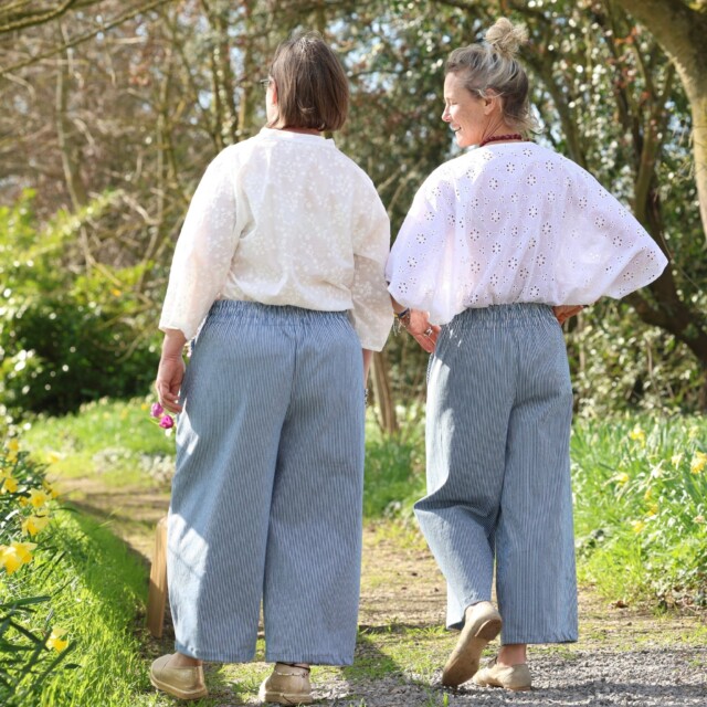 Quintessence - Pantalon Briac – toile de coton rayé bleu/blanc