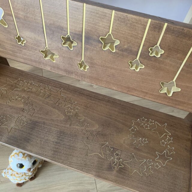 Sève et Copeaux - "Repos des songes" : Banc Montessori personnalisable