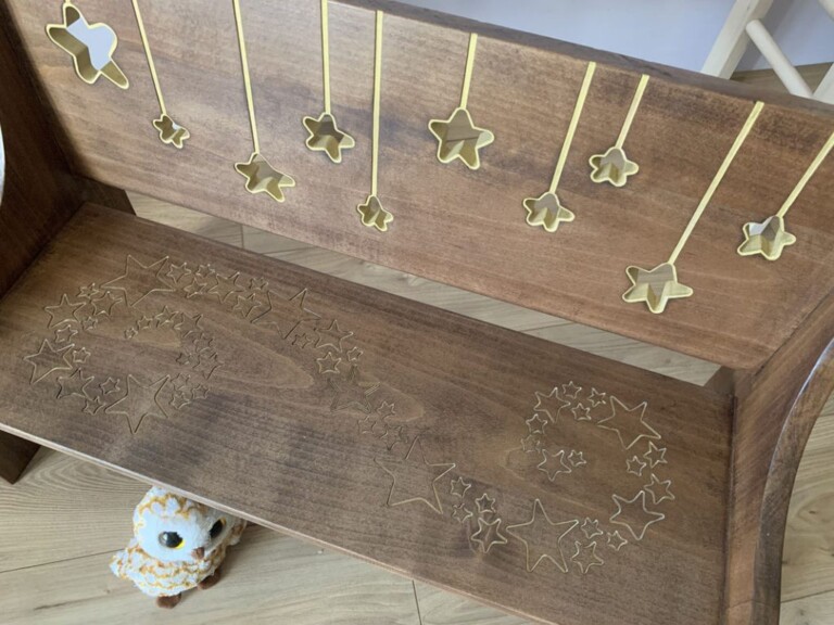 Sève et Copeaux - "Repos des songes" : Banc Montessori personnalisable