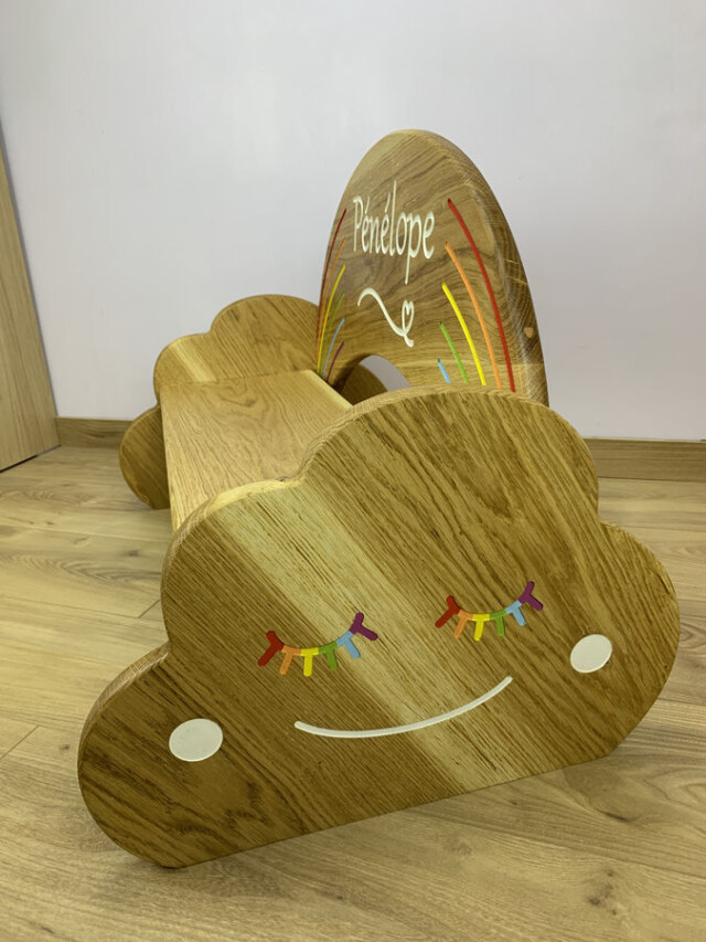 “Rêve coloré” : Banc Montessori personnalisable par la marque Sève et Copeaux Sève et Copeaux - “Rêve coloré” : Banc Montessori personnalisable
