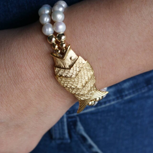 NEIJE - Bracelet Poisson Gefilte Perles de Culture Blanches et Or – L (poignet de 17 à 19 cm)