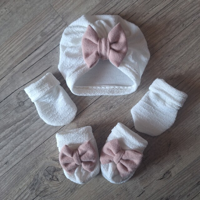 La Fabrique A DeDeuh - Ensemble Turban blanc cassé nœud rose + moufle + chausson assortis. tissus chaud ou fin au choix – 9.12 mois / tissu chaud hiver