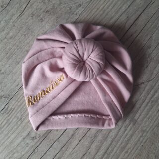 Turban bonnet nœud, buns ou simple personnalisable Prénom brodé tissu sweat léger et chaud 14 couleurs par la marque La Fabrique À DeDeuh La Fabrique À DeDeuh - Turban bonnet nœud, buns ou simple personnalisable Prénom brodé tissu sweat léger et chaud 14 couleurs