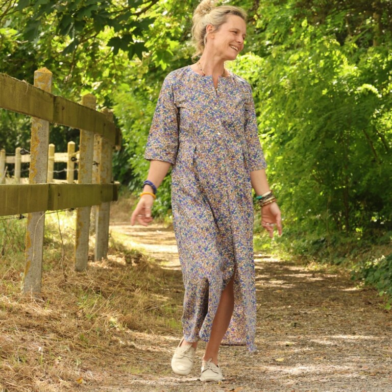 Meta SS25 - Robe Diane - Coton champs de violettes – XXL
