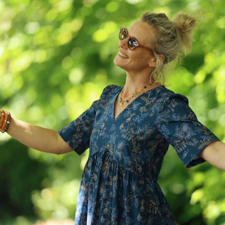 Quintessence - Robe Édonie — Coton bleu de serre – M