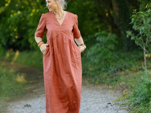 robe edonie lin terracotta 7882074 Quintessence - Robe Édonie — Lin terracotta – 3XL