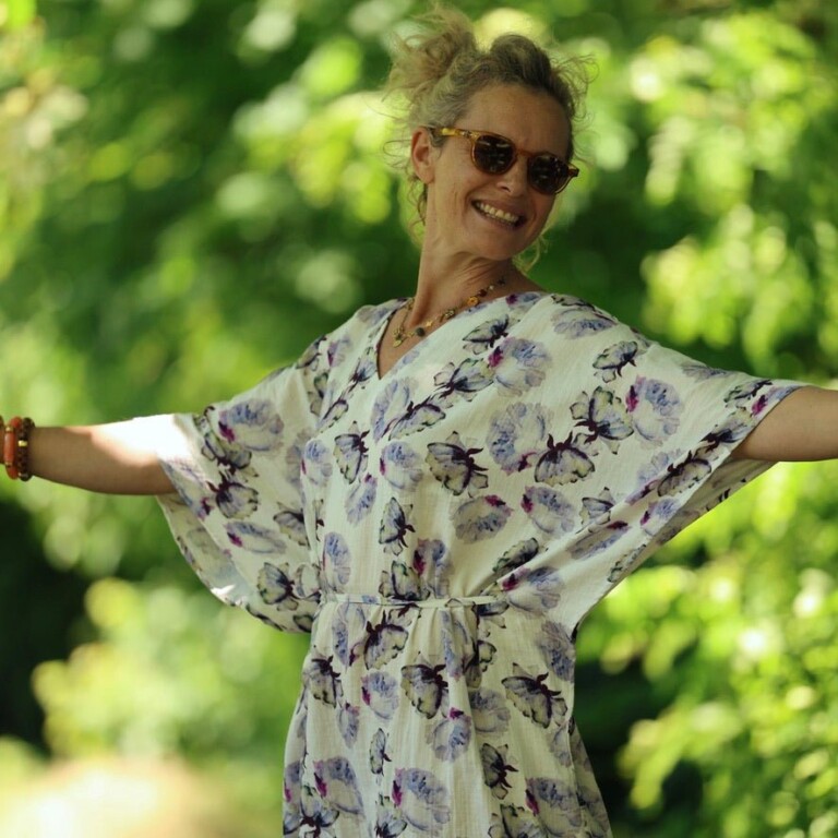 Quintessence - Robe Joanne — Double gaze de coton aquarelle chardon – Taille unique