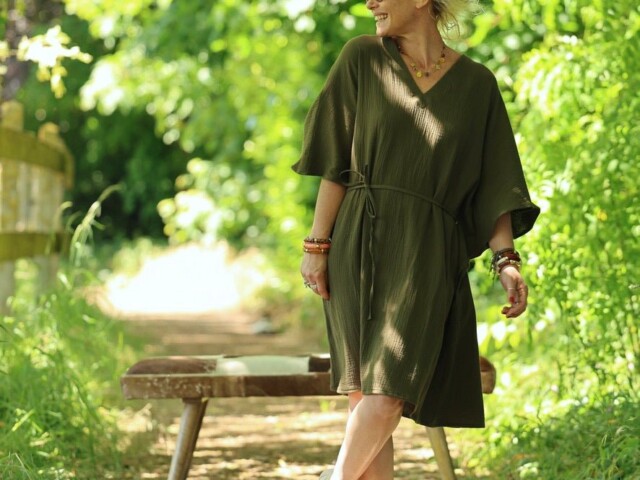 robe joanne double gaze de coton kaki 1554842 Quintessence - Robe Joanne — Double gaze de coton kaki – Taille unique