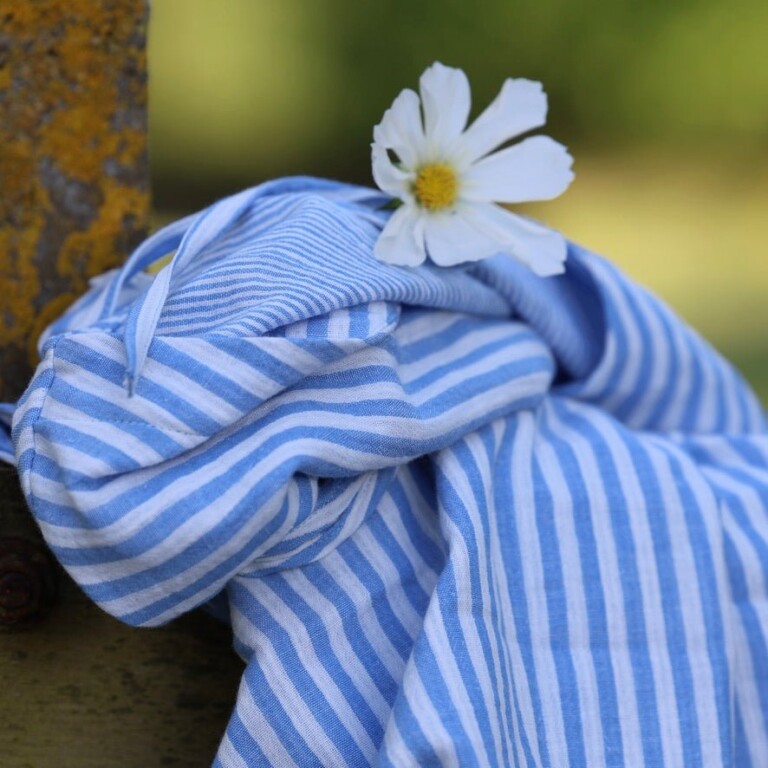 Quintessence - Robe Joanne — Double gaze de coton rayée bleu – Taille unique