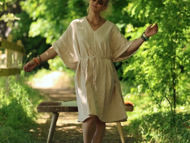 robe joanne double gaze de coton rayee ecureuil 8099585 Quintessence - Robe Joanne — Double gaze de coton rayée écureuil – Taille unique