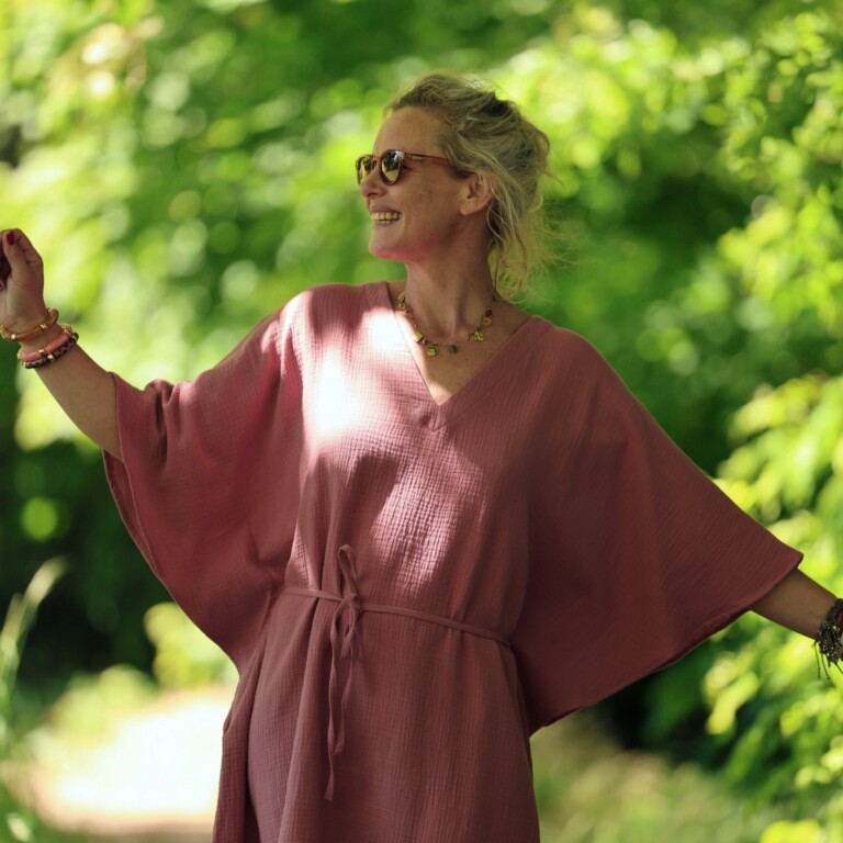Quintessence - Robe Joanne — Double gaze de coton terracotta – Taille unique