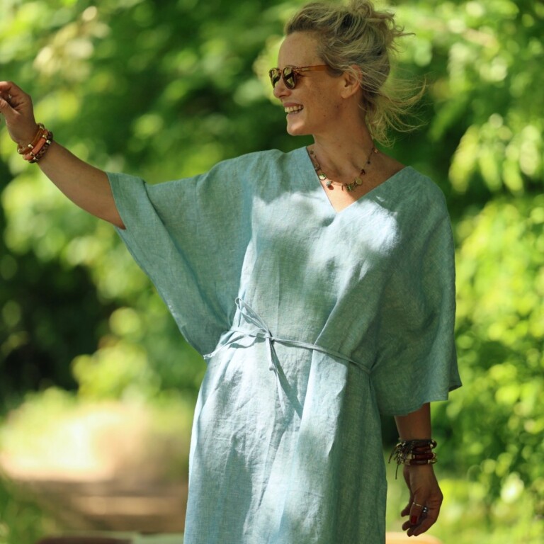 Quintessence - Robe Joanne — Lin bleu chiné pacifique – Taille unique