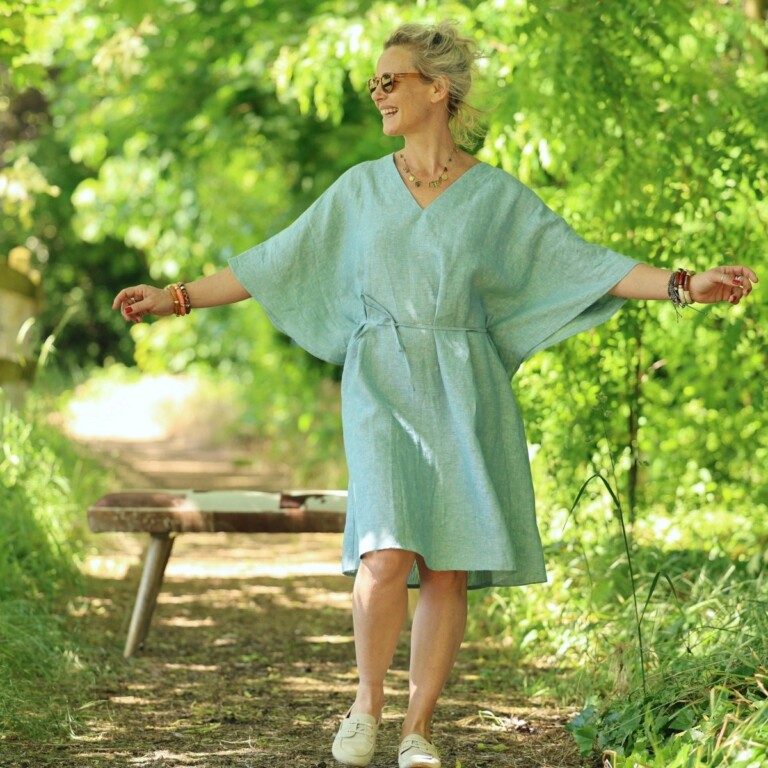 Quintessence - Robe Joanne — Lin bleu chiné pacifique – Taille unique