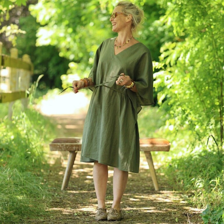 Quintessence - Robe Joanne — Lin kaki – Taille unique