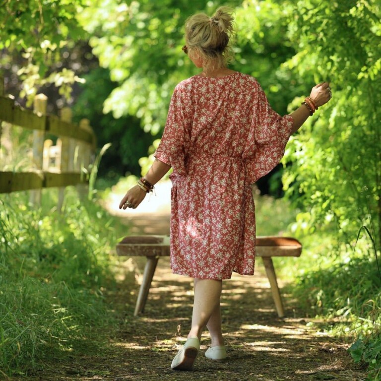 Quintessence - Robe Joanne — Viscose fleurs des dunes – Taille unique