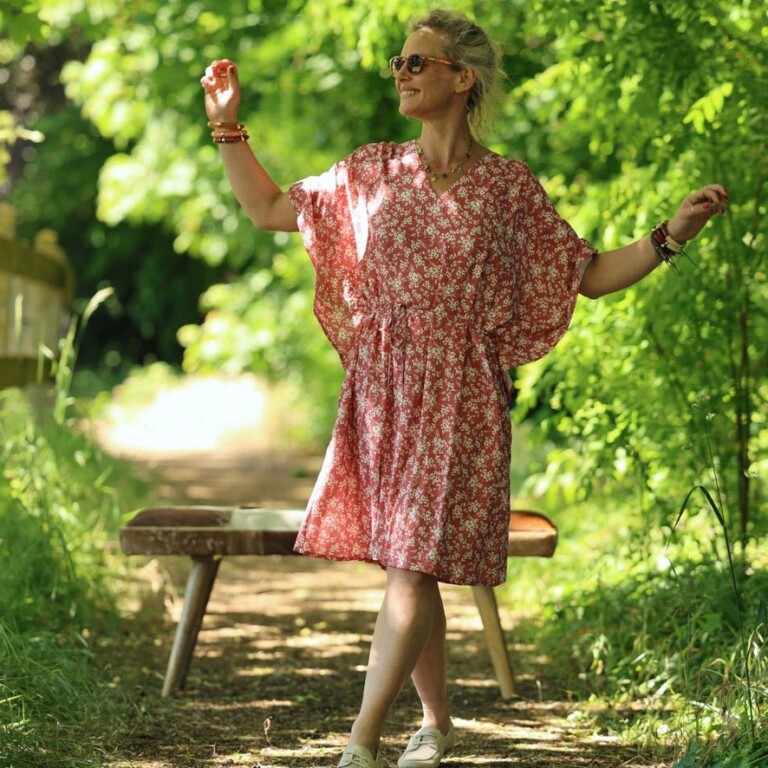 Quintessence - Robe Joanne — Viscose fleurs des dunes – Taille unique