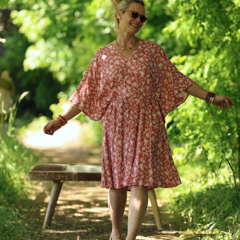 Quintessence - Robe Joanne — Viscose fleurs des dunes – Taille unique