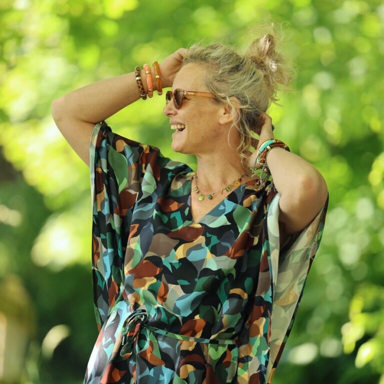 Quintessence - Robe Joanne — Viscose graphique éclat – Taille unique